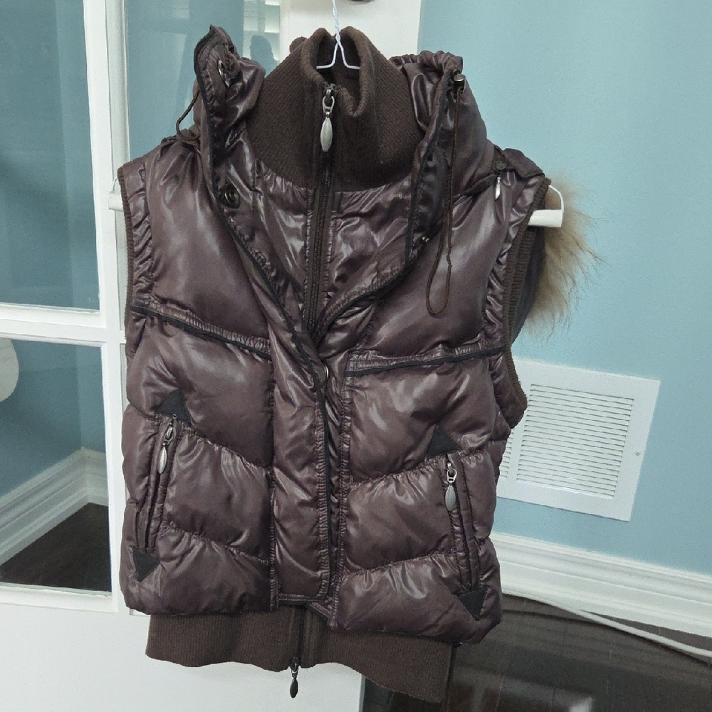 Weekend Max Mara Chocolate Puffer Vest